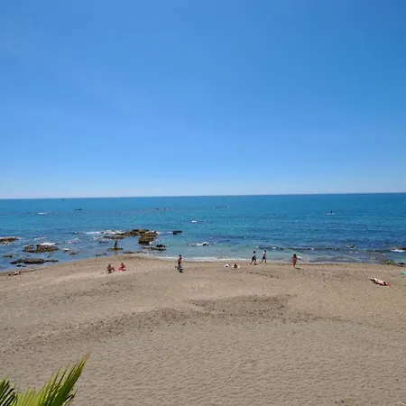 Cubo's Estudio 118 Benal Sea View Apartment