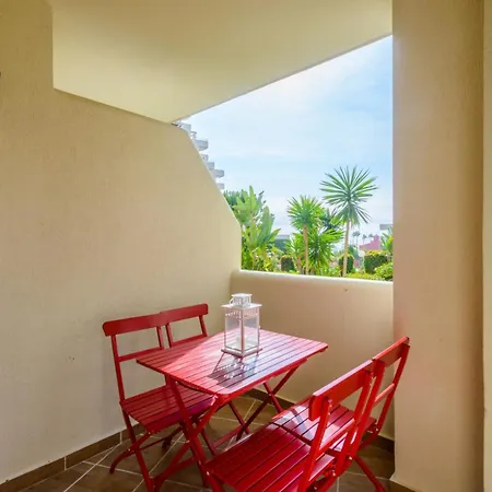 Cubo's Estudio 118 Benal Sea View *
